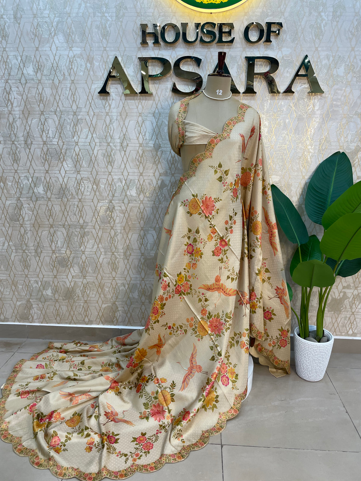 Cream Dola Crepe Silk Saree 25