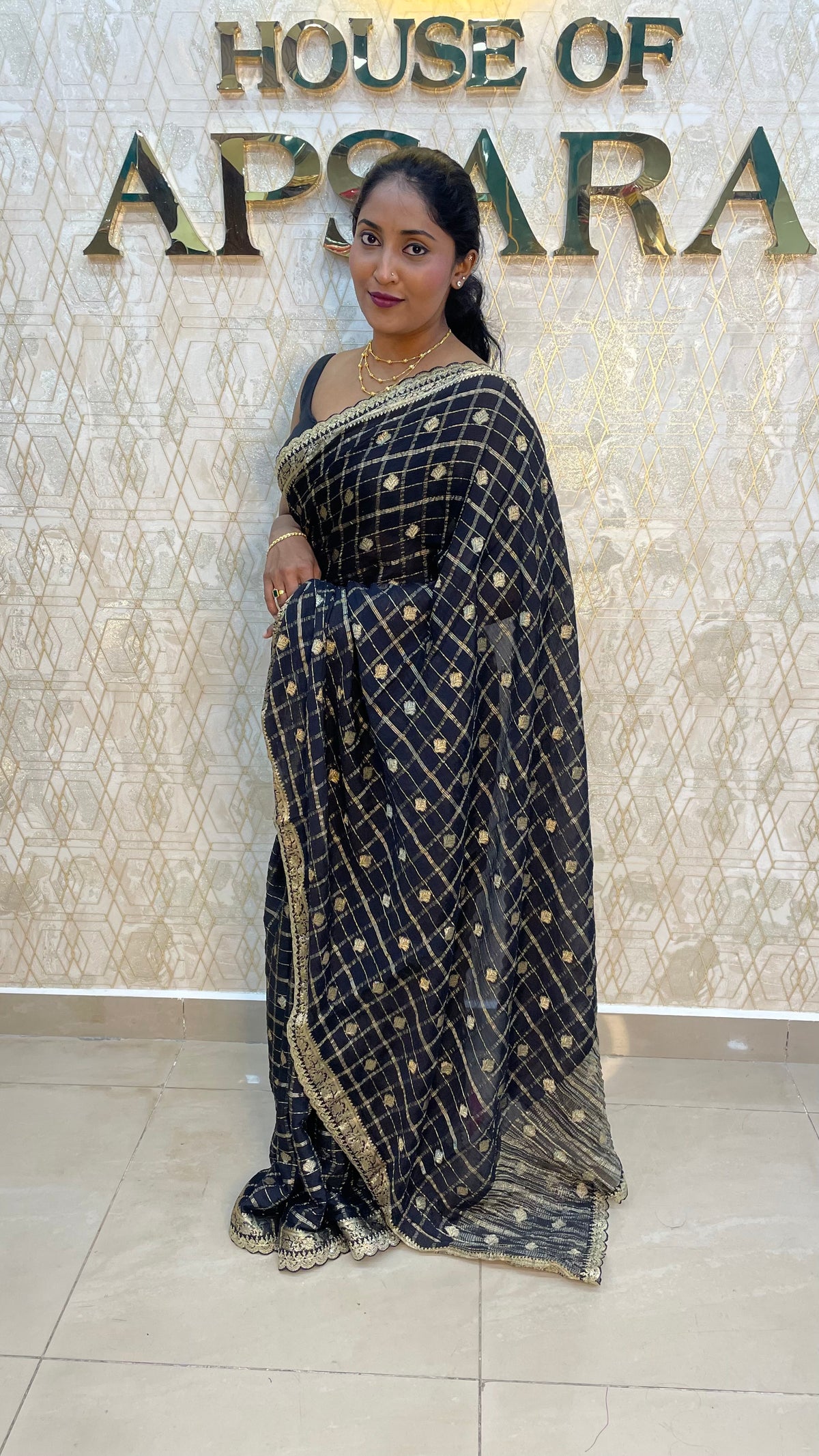Black Wrinkle Chiffon Saree Traditional Concept