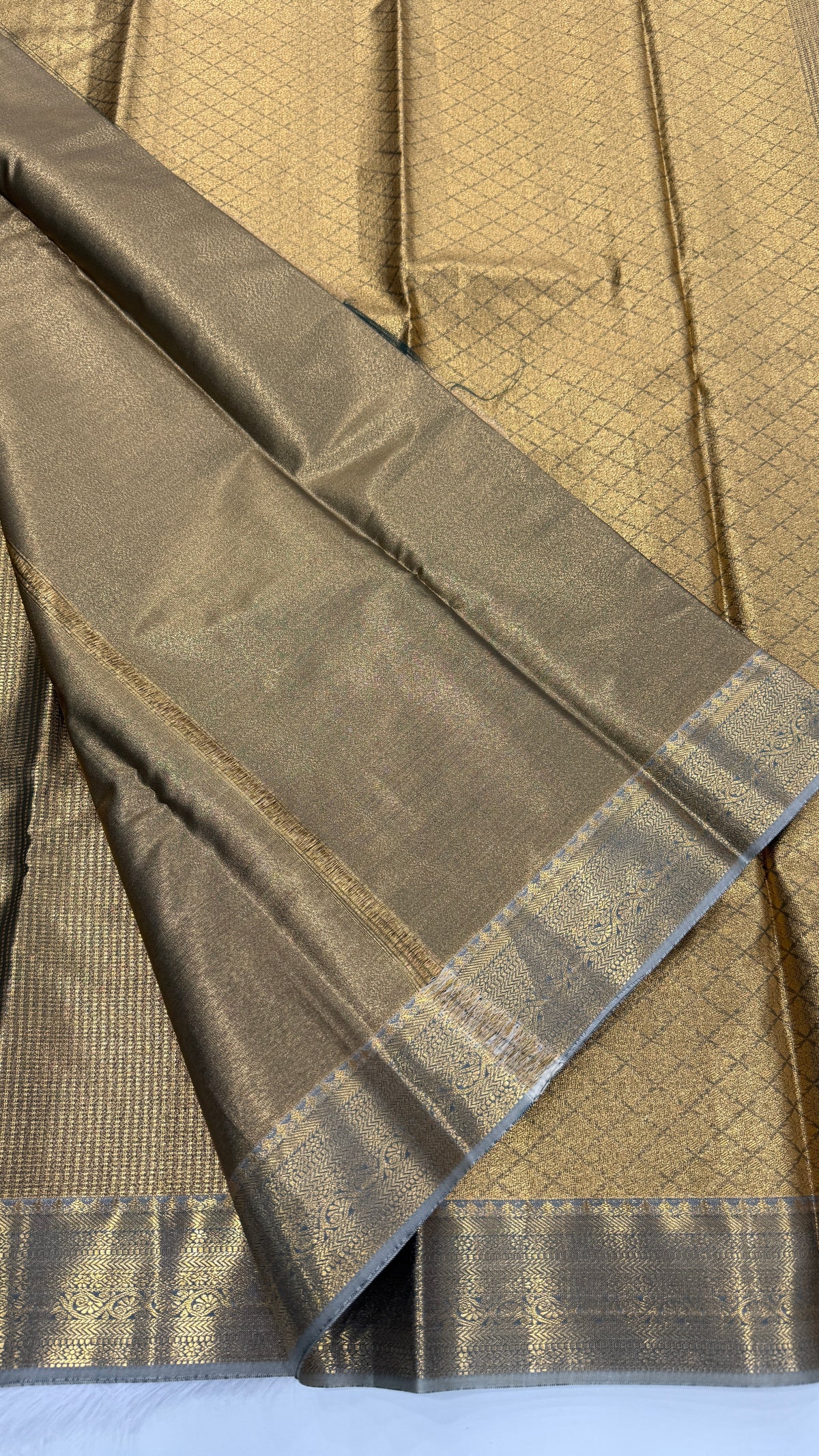 Green n Grey Brocade Semi Kanchi Tissue Saree
