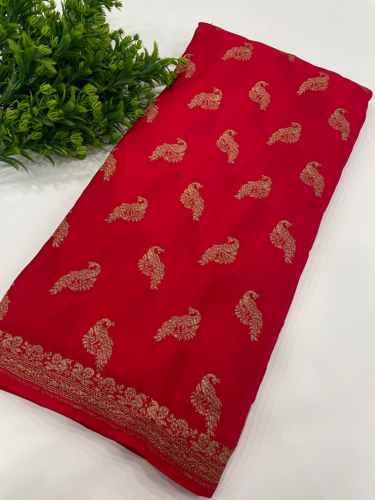 Red Pure Banarasi Crepe Self Saree 03