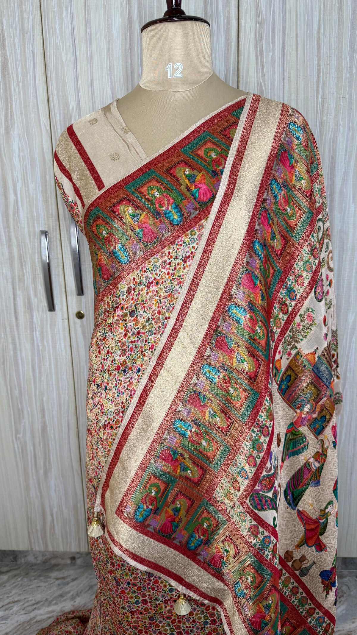 Cream Pashmina Crepe Saree