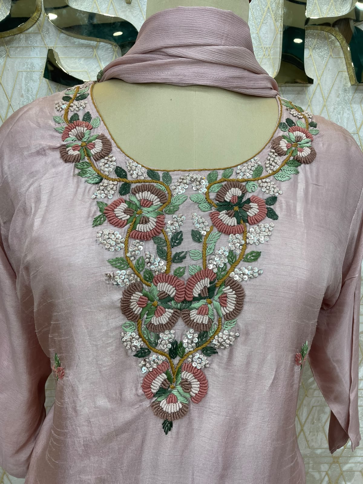 Peach Mul Chanderi Thread Embroidery Straight Fit Kurtha 115
